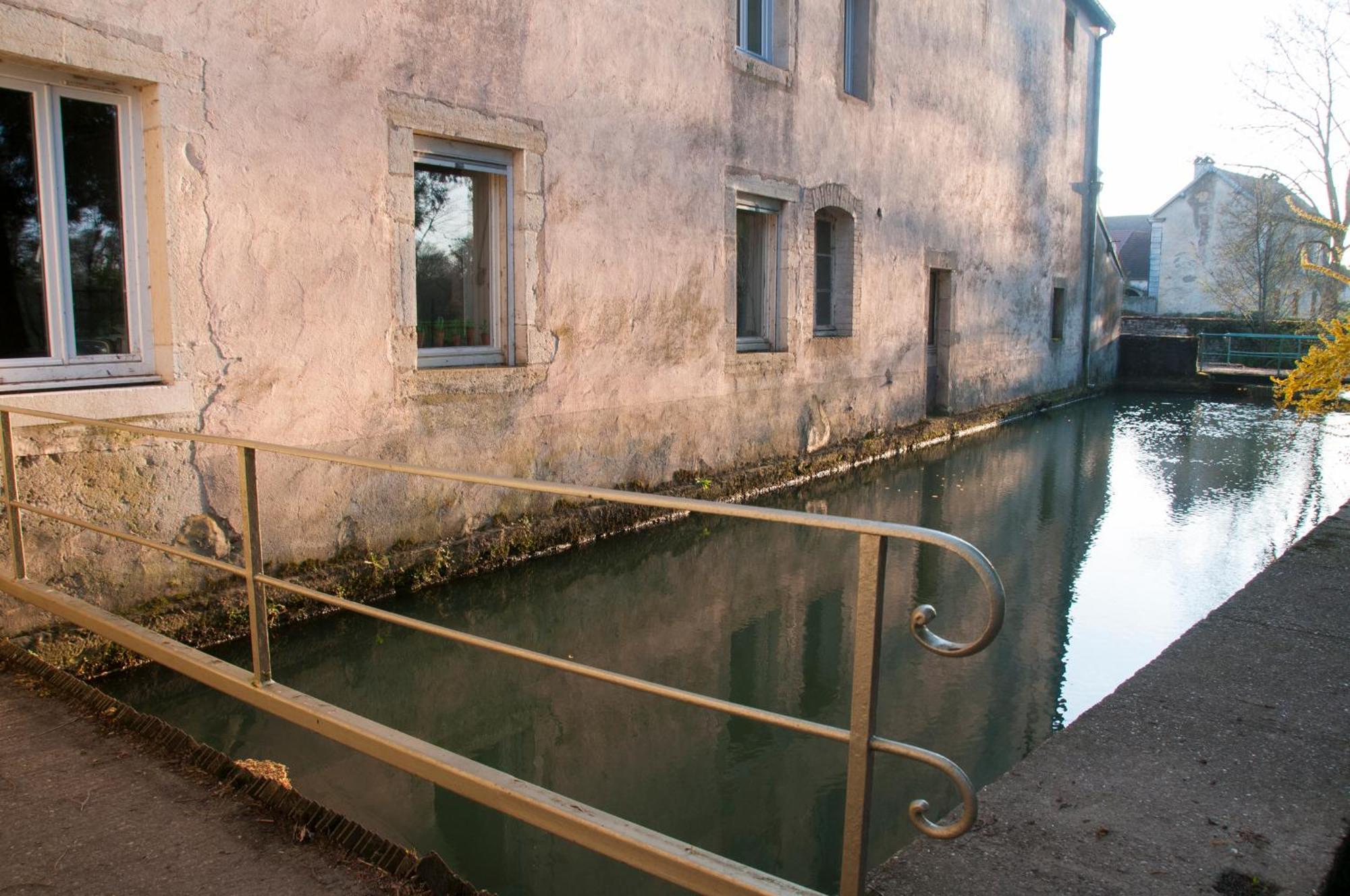 Chambre Independante Dans Le Moulin Pouilly-sur-Vingeanne المظهر الخارجي الصورة