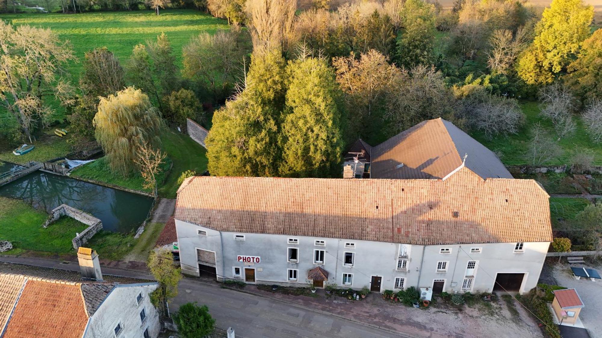Chambre Independante Dans Le Moulin Pouilly-sur-Vingeanne المظهر الخارجي الصورة